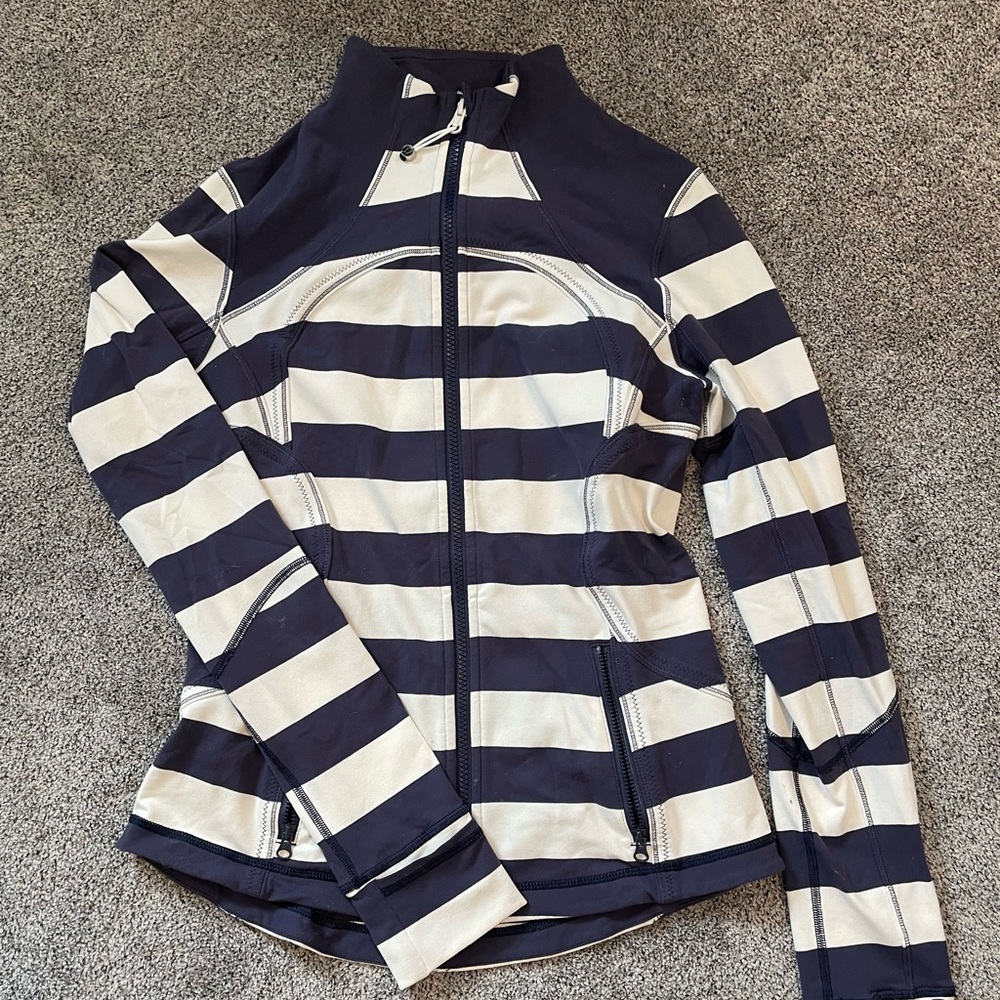 Lululemon suba zip up